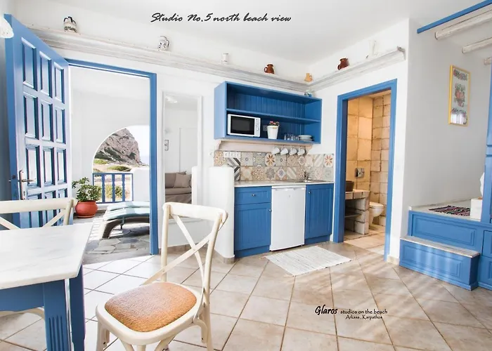 Апартаменты Glaros Luxury Studio On The Beach